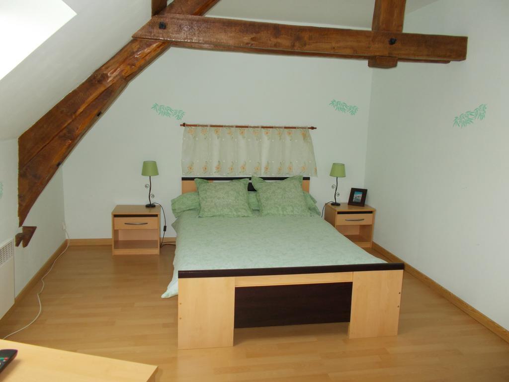 Bed & Breakfast La Ferme De Genarville