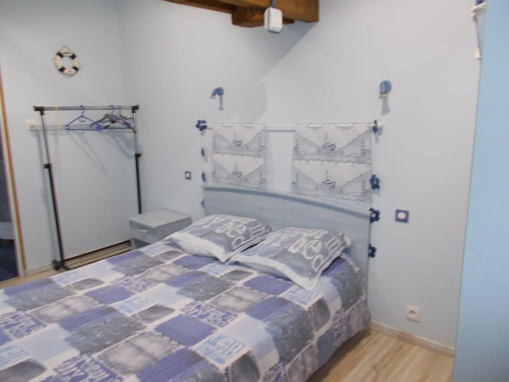 Bed & Breakfast La Ferme De Genarville *