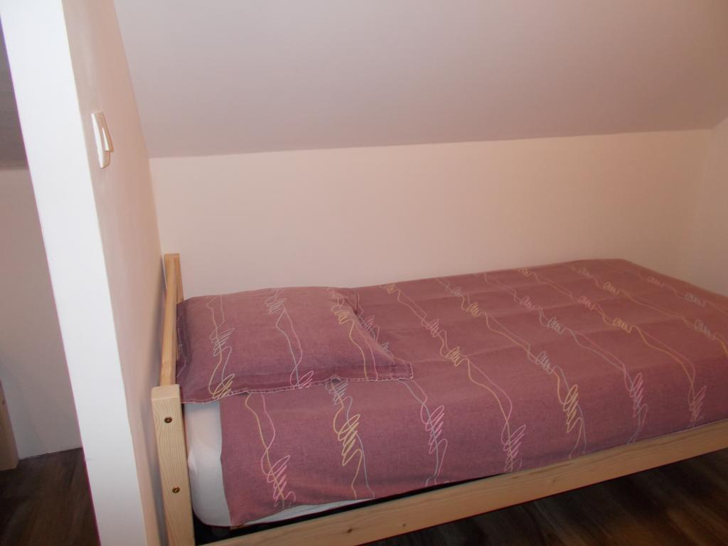 Bed & Breakfast La Ferme De Genarville *