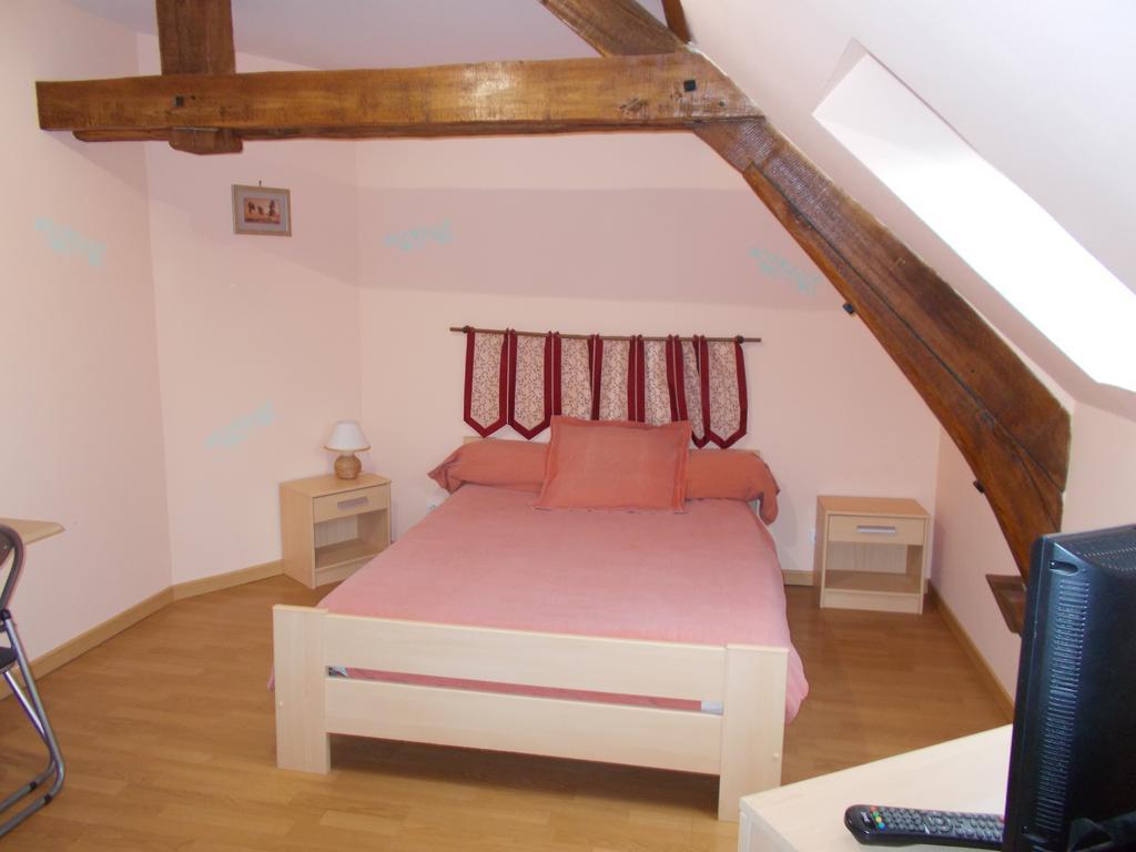 La Ferme De Genarville Bed & Breakfast